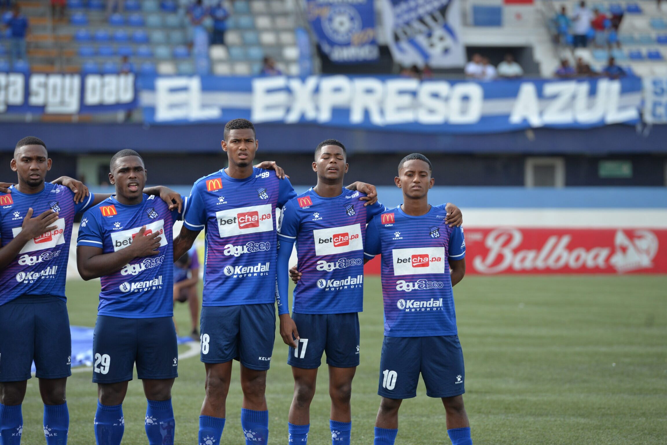 CD Árabe Unido: Historia, Jugadores Estrella y Logros del Fútbol Panameño - Mercadillo5
