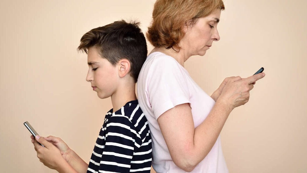 Consecuencias de la falta de diálogo en la tecnología - Mercadillo5