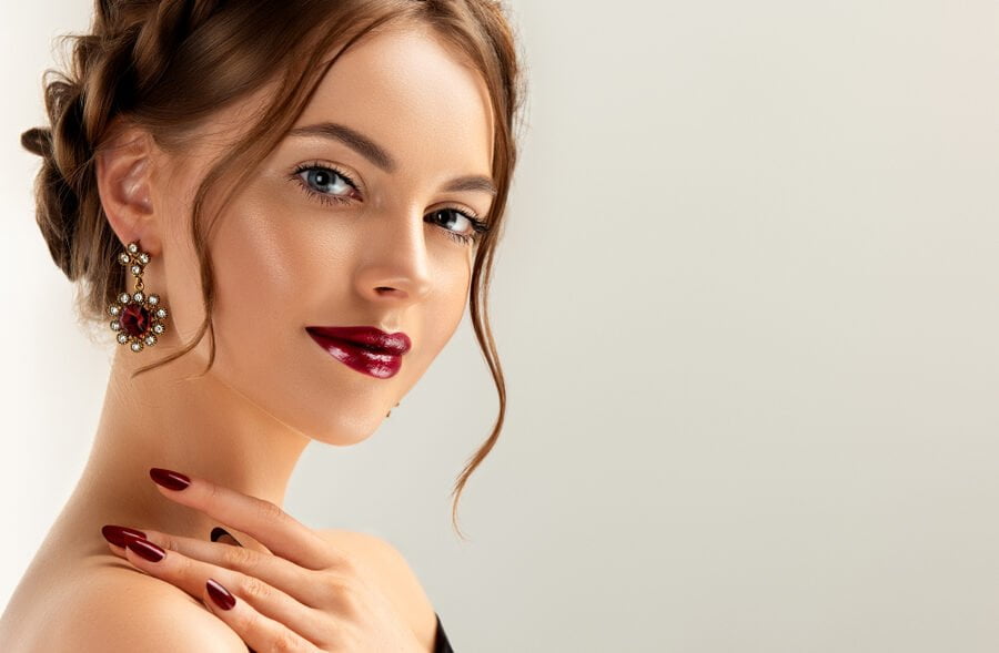 Consejos de maquillaje y peinados de moda para mujeres - Mercadillo5