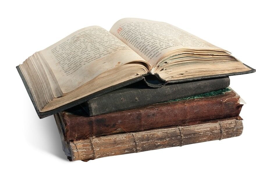 Descubre las obras más emblemáticas de la literatura española - Mercadillo5