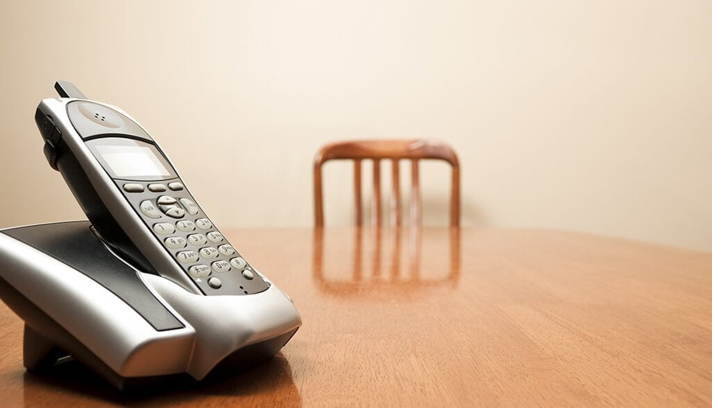 ¿Qué es un teléfono fijo y cómo funciona en la actualidad? - Mercadillo5