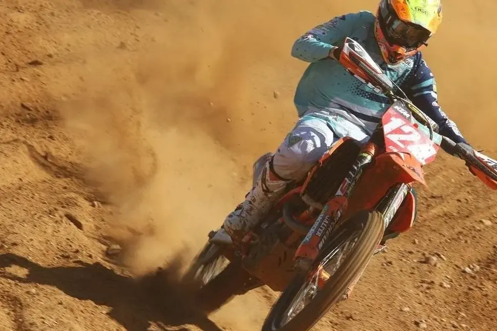 Requisitos físicos para motocross: ¿Estás preparado? - Mercadillo5